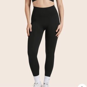 SET ACTIVE SCULPFLEX ONYX LEGGINGS